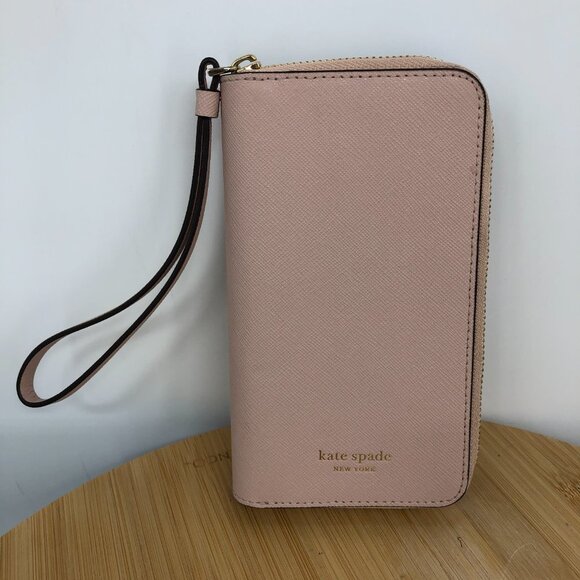 Kate Spade New York Cameron Zip Leather Wristlet for iPhone Xs Max (Warmvellum) - Picture 2 of 16